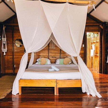 Soultribe Beach Retreat جنرال لونا المظهر الخارجي الصورة